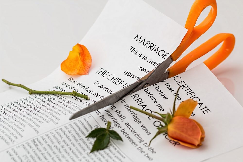 4 WAYS TO HANDLE CONFLICT WHEN DIVORCING A NARCISSIST