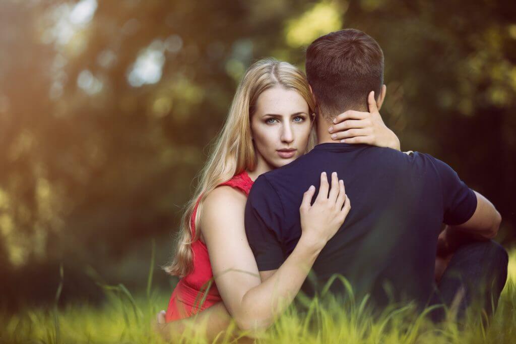 Relationship Counselling and couples therapy online and Hong Kong
